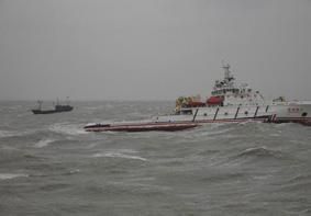 江蘇籍漁船在山東長(zhǎng)島海域遇險(xiǎn) ?？章?lián)合搜救已發(fā)現(xiàn)幸存者